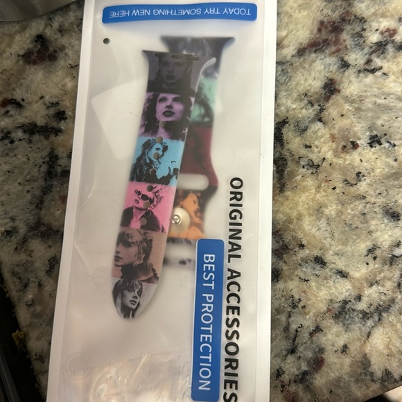 Taylor Swift Apple Watch band - Picture 3 of 3